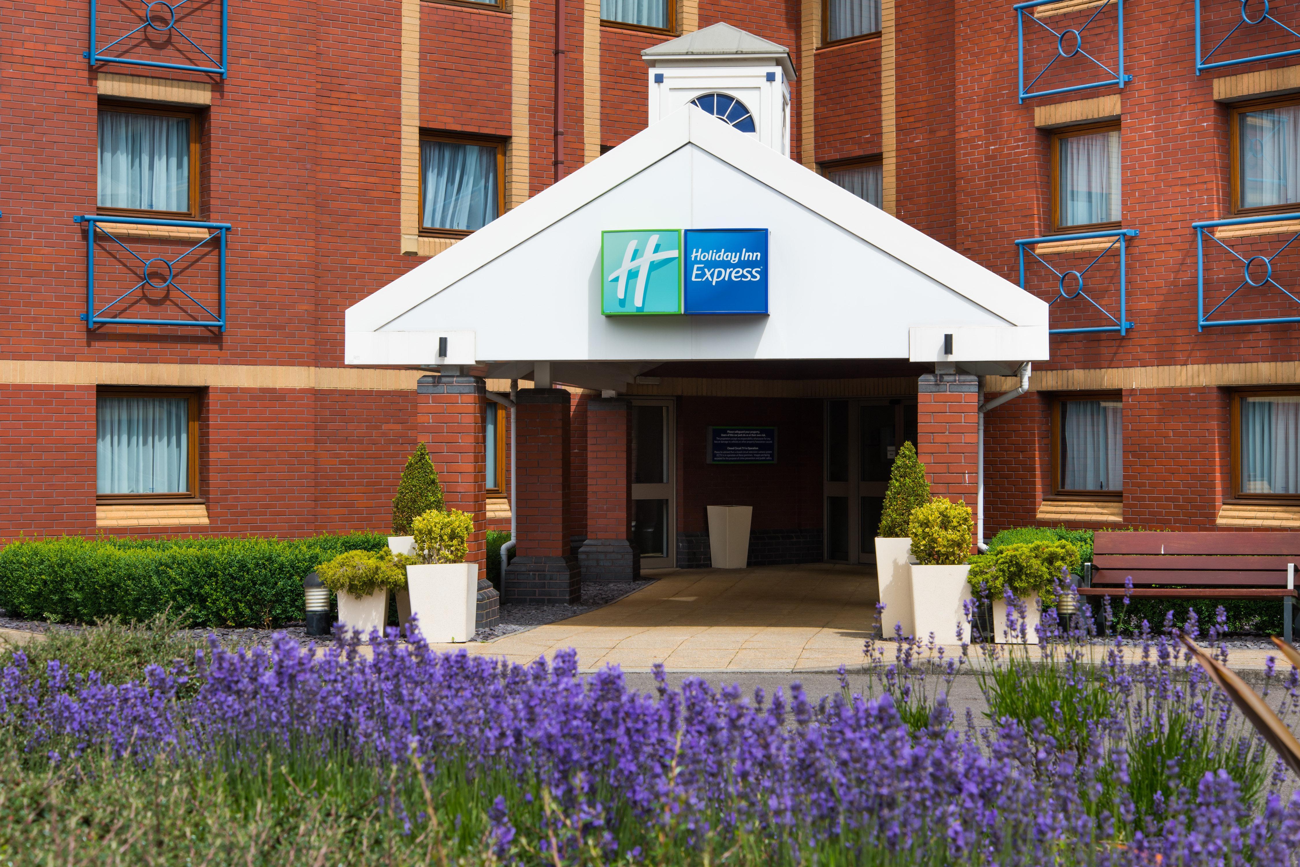 Express Bristol By Ihg Hotel 3*