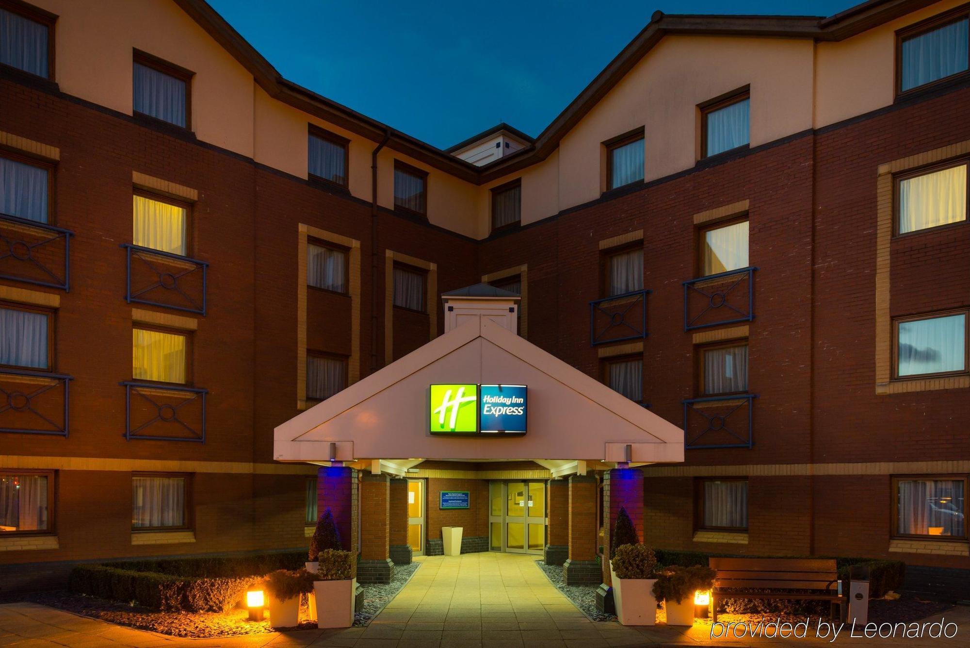 Express Bristol By Ihg Hotel