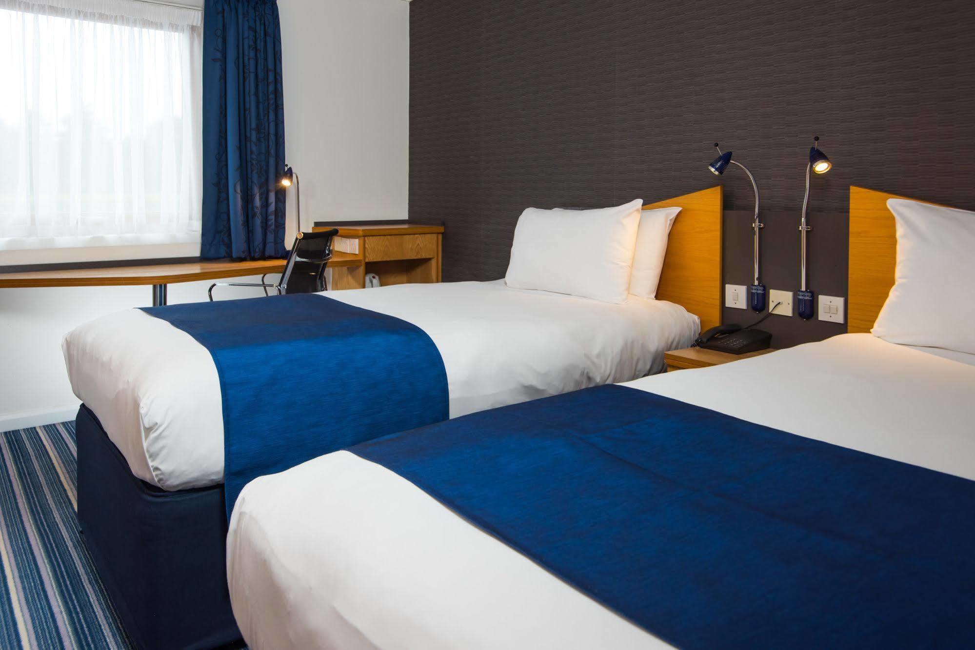 Express Bristol By Ihg 3*