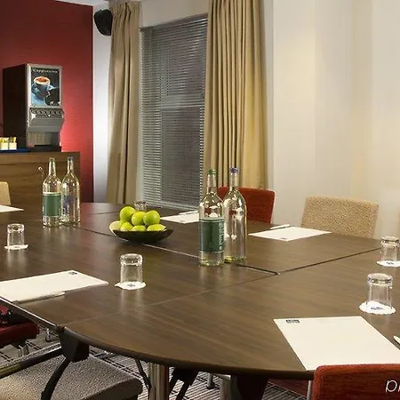 Holiday Inn Express Bristol Filton By Ihg 
